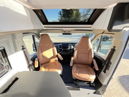 Adria  TWIN SUPREME 640 SLB 