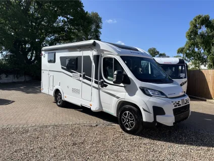 Sunlight  V66 Adventure Edition 