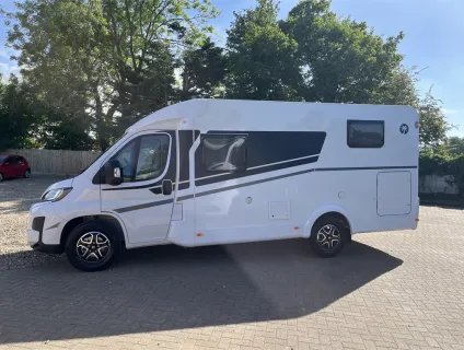Sunlight  V66 Adventure Edition 