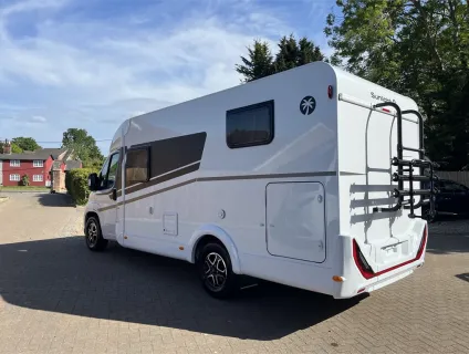 Sunlight  V66 Adventure Edition 