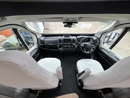 Pilote  P720FGJ Selection 