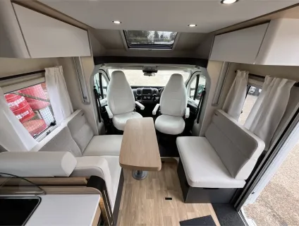Pilote  P720FGJ Selection 