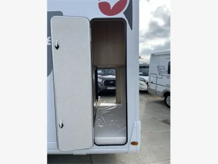 Pilote  P690D Evidence 