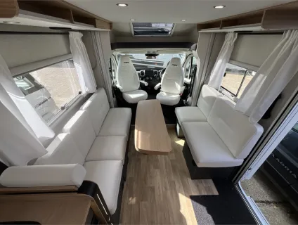 Pilote  P690D Evidence 