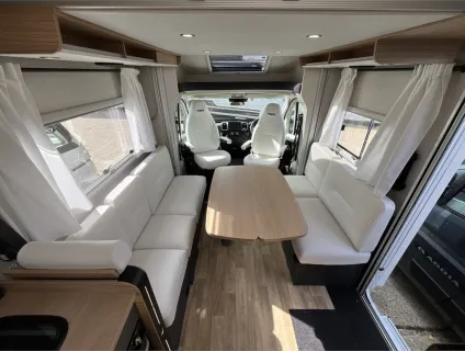 Pilote  P690D Evidence 