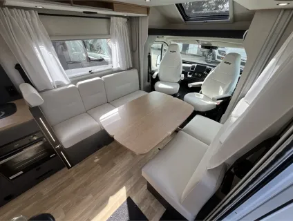 Pilote  P690D Evidence 