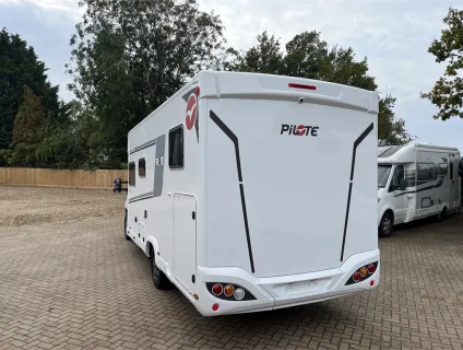 Pilote  P740FGJ Evidence 