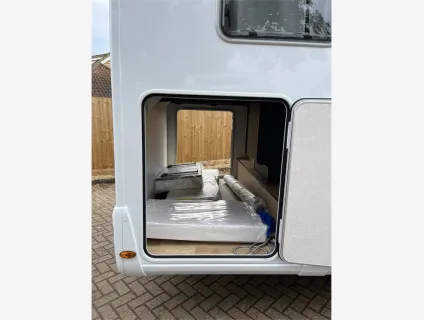 Pilote  P740FGJ Evidence 