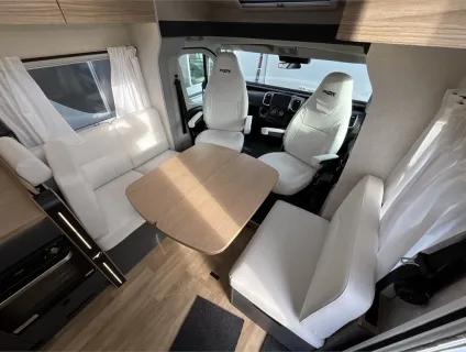 Pilote  P740FGJ Evidence 