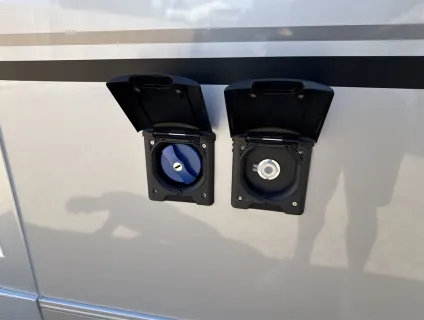 Adria  CORAL SUPREME 670 DL 