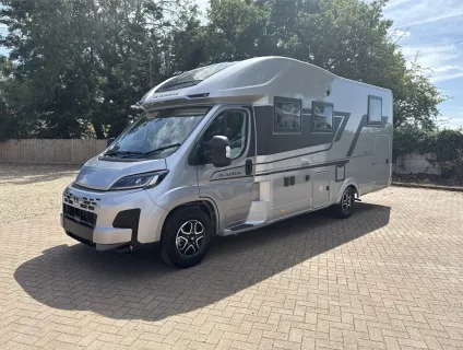 Adria  MATRIX SUPREME 670 DL 