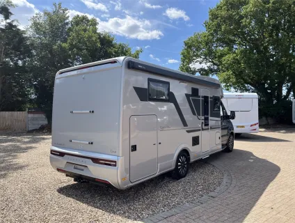 Adria  CORAL SUPREME MB 670 DL 