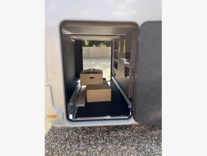 Adria  CORAL SUPREME MB 670 DL 