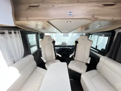 Le Voyageur  HERITAGE LVXH 7.9 GJF 