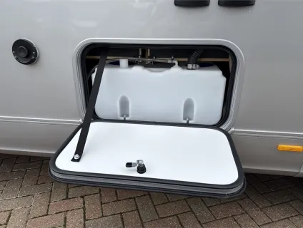 Adria  COMPACT MAX DL 