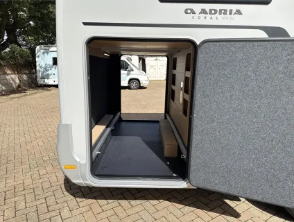 Adria  CORAL 60Y 670 DL 