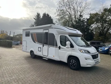 Burstner  Lyseo harmony line 727G 2019