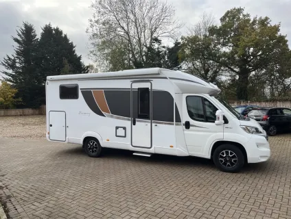 Burstner  Lyseo harmony line 727G 2019