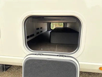 Le Voyageur  ETERNA LV 7.5 CF 