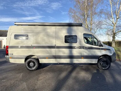 Hymer  Grand Canyon S 700 