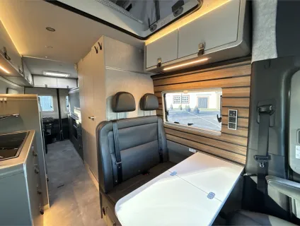 Hymer  Grand Canyon S 700 