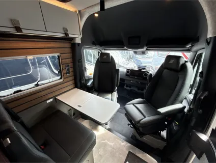 Hymer  Grand Canyon S 700 
