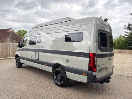 Hymer  Grand Canyon S 700 