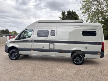 Hymer  Grand Canyon S 700 