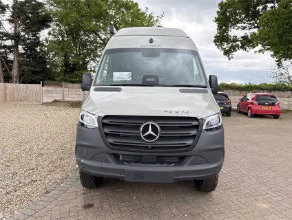 Hymer  Grand Canyon S 700 