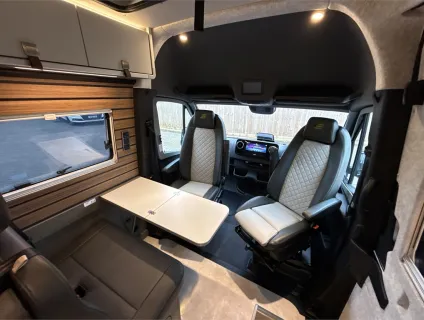Hymer  Grand Canyon S CrossOver 