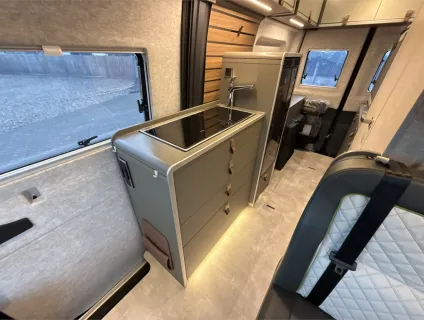 Hymer  Grand Canyon S CrossOver 