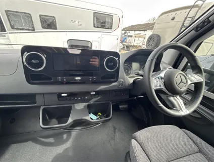 Hymer  B-Class ModernComfort B-MC T680 