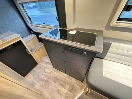 Sunlight  Cliff 540 Vanlife 