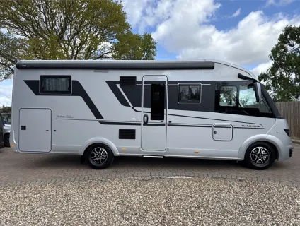 Adria  SONIC SUPREME 700 DC 