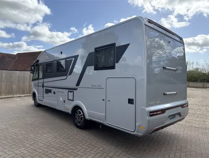 Adria  SONIC SUPREME 700 DC 
