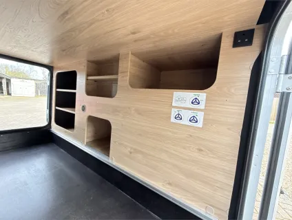 Dethleffs  Globebus Camp T4 