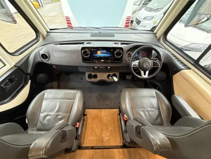 Hymer  B Class Modern Comfort BMC-I690 2021