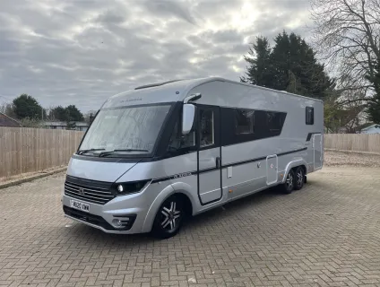 Adria  Sonic 810 SC 2020