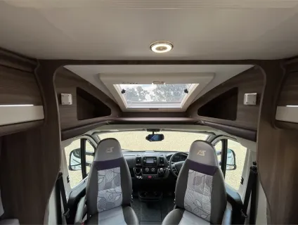Auto-Sleepers  Corinium FB 2021