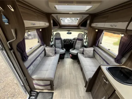 Auto-Sleepers  Corinium FB 2021