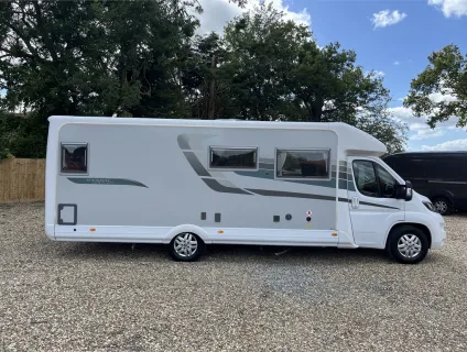 Auto-Sleepers  Corinium FB 2021