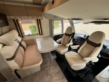 Burstner  Viseo i690 2014