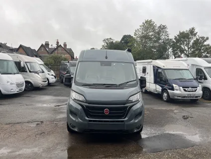 Pilote  Van Premium V630LG 