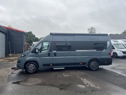 Pilote  Van Premium V630LG 