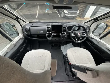 Pilote  Van Premium V630LG 