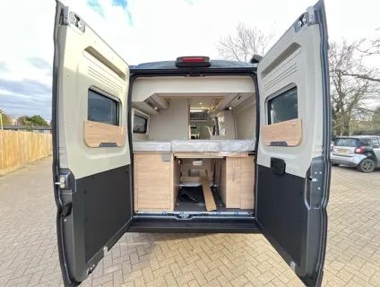 Dethleffs  Globetrail 600 DS 