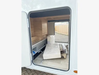 Pilote  G690GJ 2024