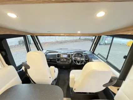 Pilote  G690GJ 2024