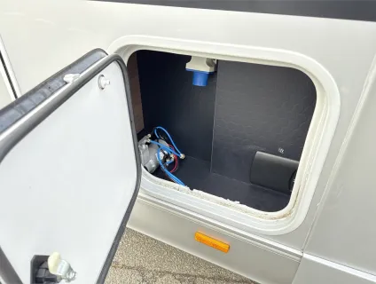 Adria  Coral Supreme 670 DC 2021