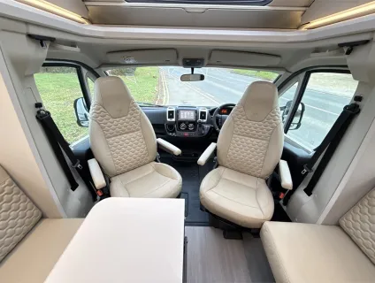 Adria  Coral Supreme 670 DC 2021